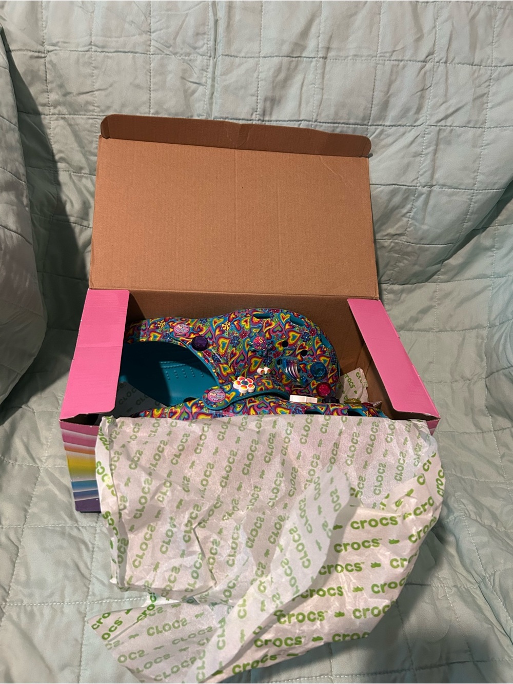 Rare Limited Edition Lisa Frank Crocs Brand New Size 6 Junior with Tags In Box